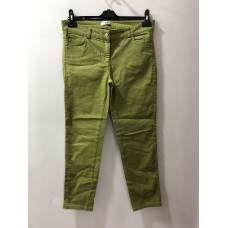 Yonca Yeşili Renginde Pantolon